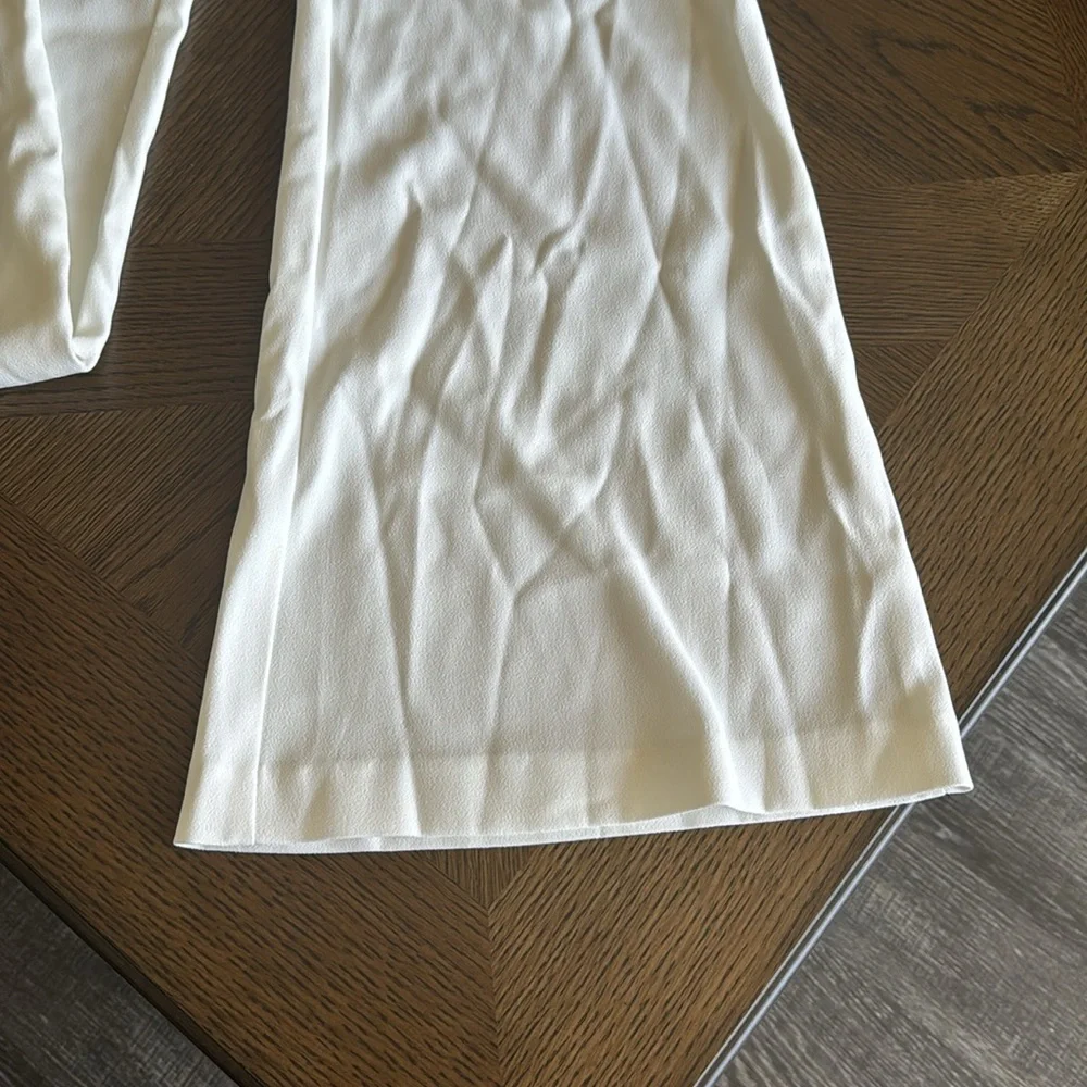 Alice + Olivia Lavera Jumpsuit in Off White, Size 2, BRAND NEW, $495